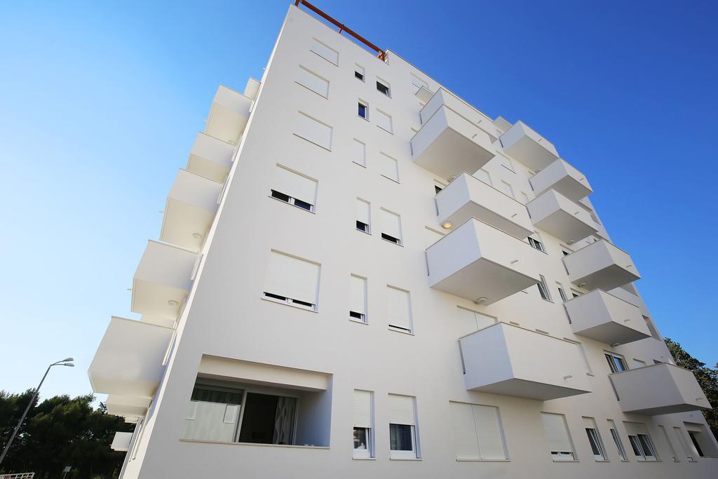 Apartment Flowers, Free Garage Parking Zadar Bilik gambar
